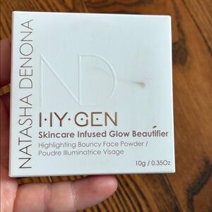 Natasha Denona Hy-Gen Skincare Infused Glow Beautifier in 02 MEDIUM 10g